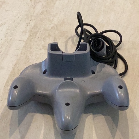 Nintendo 64 Controllers Original N64 Controller Lot Of 2 Blue Grey - Picture 10 of 16